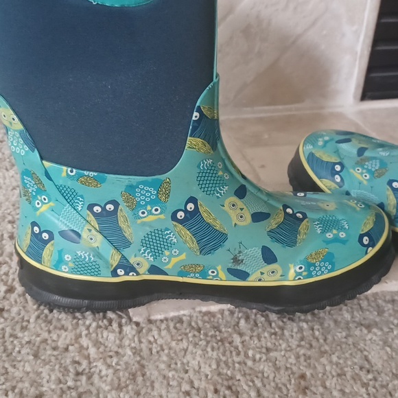 Bogs children's winter boots classic owls size 4 women's size 6 - Picture 3 of 8